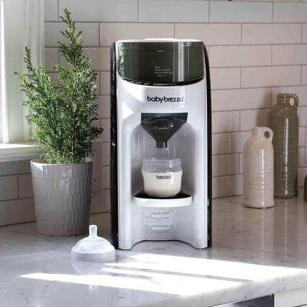 Baby Brezza Formula Pro Advanced Formula Dispenser Machine - Automatically Mix a