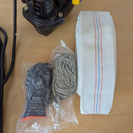 1HP Sewage Grinder Pump Submersible Effluent Pump, Sump Pump 110V 6400GPH with A