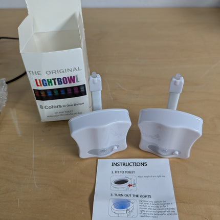 2-Pack Toilet Night Lights Motion Detection 8-Color Change Sensor Activated, Kom