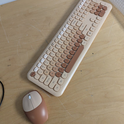 Keyboard and Mouse Combo, 2.4Ghz Gaming Keyboard and Mouse, Retro Cute Keyboard