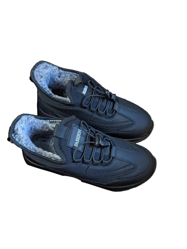 Slip on shoes size 39 eu, 8.5 womens, 7 mens