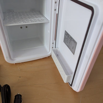 Simple Deluxe Mini Fridge, 4L/6 Can Portable Cooler & Warmer Freon-Free Small Re