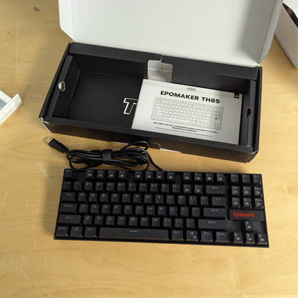 Redragon K552 Mechanical Gaming Keyboard 60% Compact 87 Key Kumara Wired Cherry