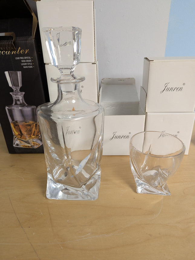 Whiskey Decanter Set for Men with 6 Whiskey Glasses Cups, Clear Whisky Glass Liq