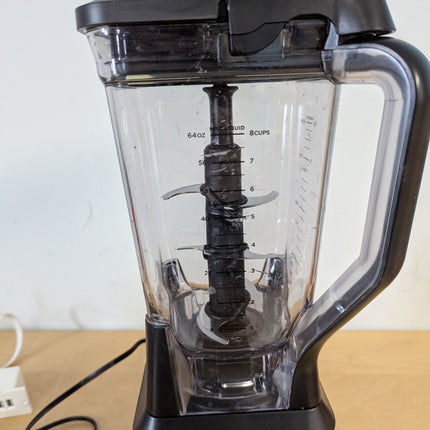 Ninja 1000 Watt High Powered 72 Ounce Durable Sleek Professional Blender, Black