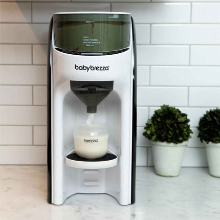 Baby Brezza Formula Pro Advanced Formula Dispenser Machine - Automatically Mix a