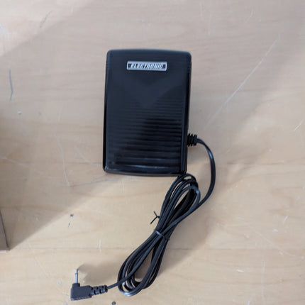 Ladieshow ES01FC Plastic Sewing Machine Foot Pedal, Compatible with Singer SC220