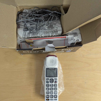 PANASONIC KX-TGM420W Amplified Cordless Phone with Digital Answering Machine, 1