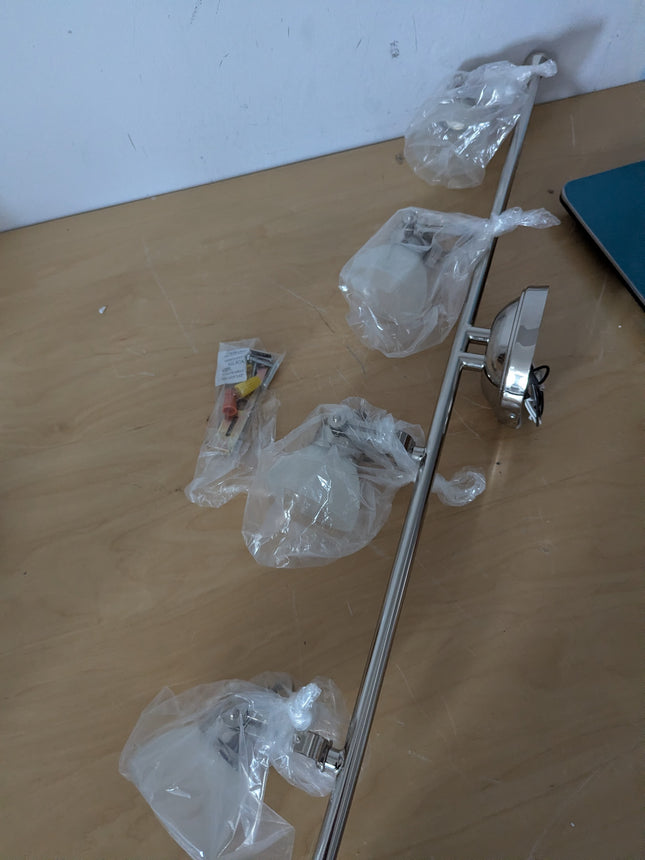 4 light fixture silver for GU10 type lightbulbs (lightbulbs not included) 30 ibc