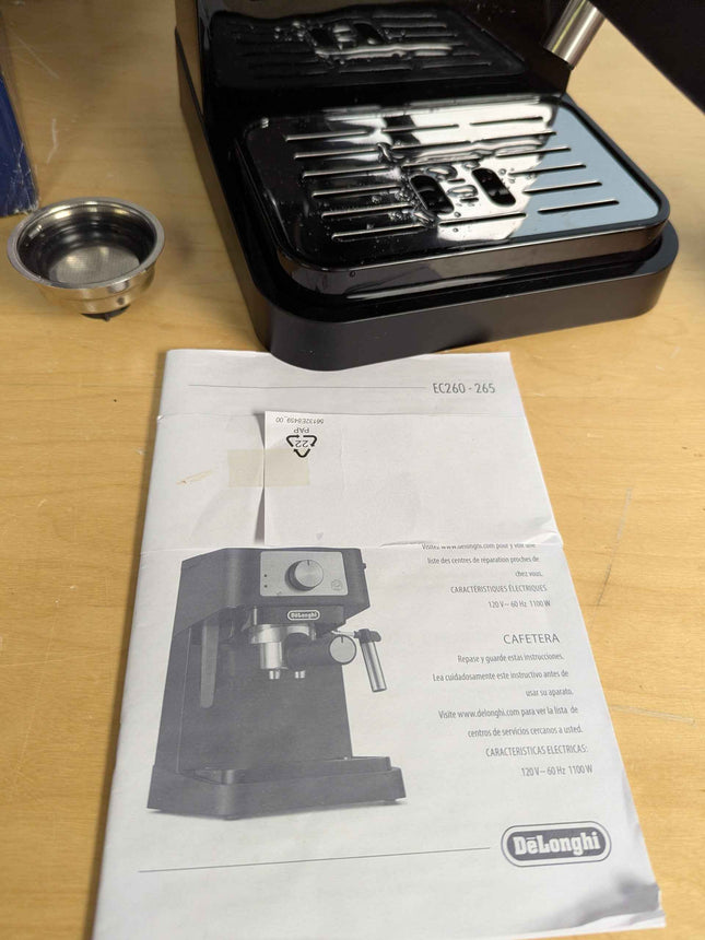 De'Longhi Stilosa Manual Espresso Machine, Compact Coffee Maker, 15 Bar Pump Pre