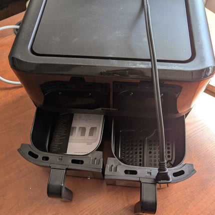 BROKEN BOTTOM (WORKS) CHEFMAN 6 Quart Dual Basket Air Fryer Oven with Easy View