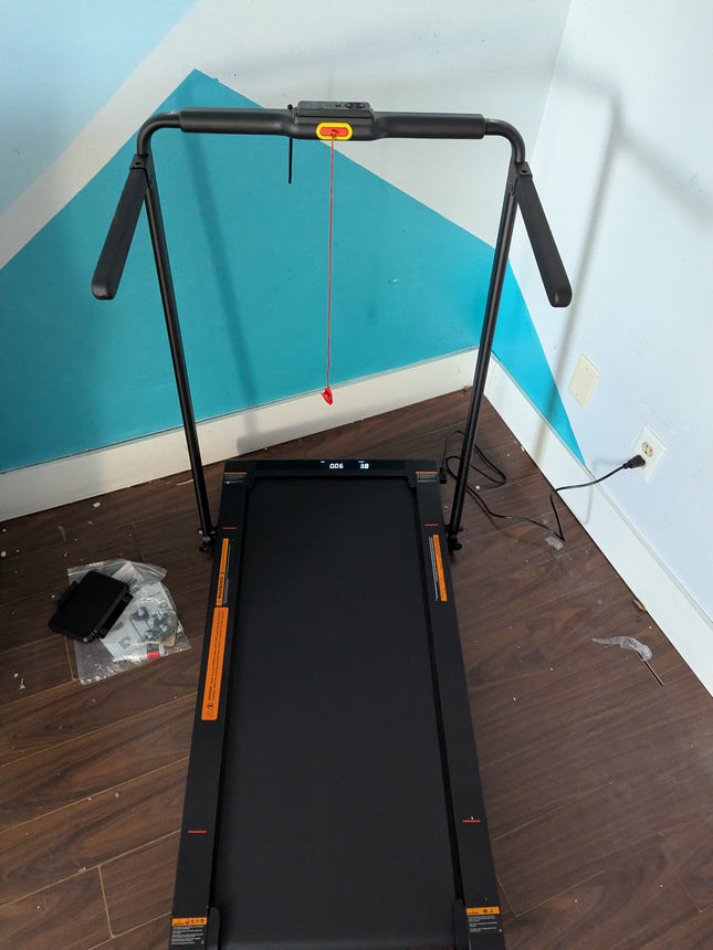 Sperax 4 in 1 Foldable Walking Vibration Pad with 6% Incline,7.5 MPH Treadmills