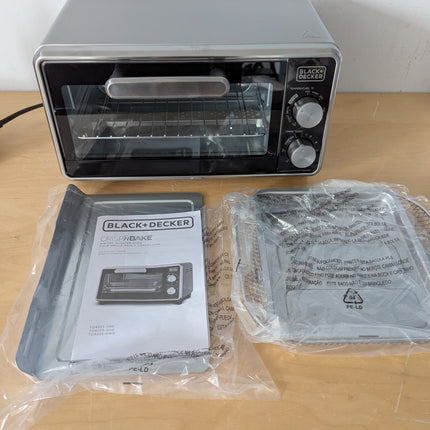 Black & Decker Crisp 'n Bake Air Fry 1150 W 4-Slice Toaster Oven Stainless Steel