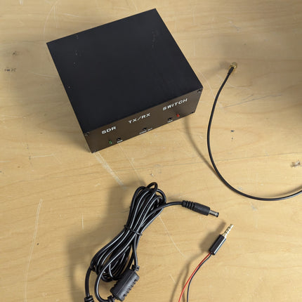 Antenna Sharer 100W DC ‑160MHz SDR Transceiver TR Switch Aluminum Alloy Antenna