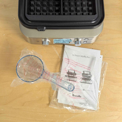 Breville BREBWM640XL 4 Slice Waffle Maker, silver