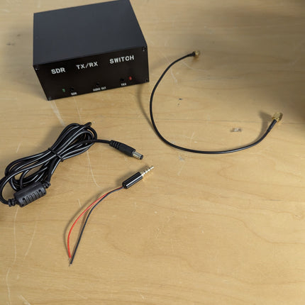 Antenna Sharer 100W DC ‑160MHz SDR Transceiver TR Switch Aluminum Alloy Antenna