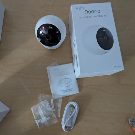 Noorio Security Cameras Outdoor Magnetic, 1080P Battery Camera Surveillance Exte
