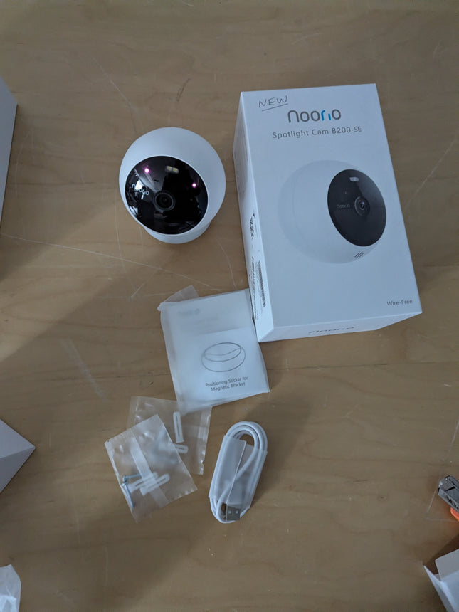 Noorio Security Cameras Outdoor Magnetic, 1080P Battery Camera Surveillance Exte