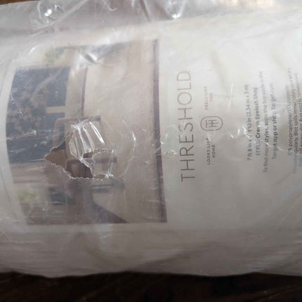 7'1"X10' Solid Eyelash Woven Shag Rug Cream - Threshold™