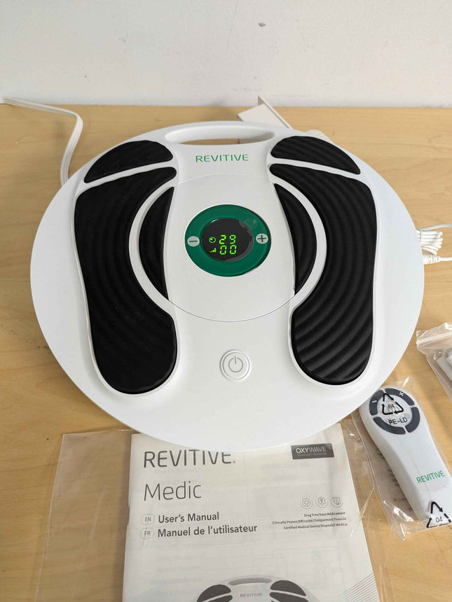 REVITIVE Medic Circulation Booster actively improves circulation • reduces pain
