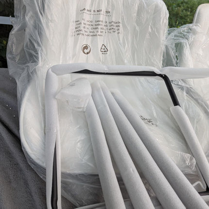 Whiterye 24’’ Bar Stools Set of 2 Modern Barstools White Bar Stools with Fabric