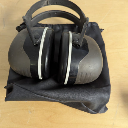 (Used - fair) 3M, X5A, Peltor X5 Earmuffs X5A/37274(AAD), Over-the-Head