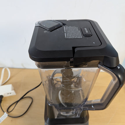 Ninja 1000 Watt High Powered 72 Ounce Durable Sleek Professional Blender, Black