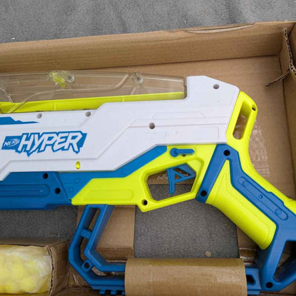 Hasbro Nerf Hyper Siege-50 Pump-Action Blaster, 40 Nerf Hyper Rounds, Eyewear, U