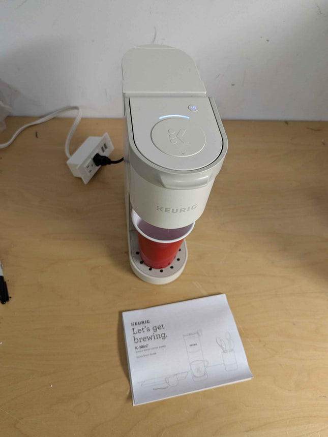 Keurig K-Mini Single Serve K-Cup Pod Coffee Maker, Featuring An Ultra-sleek Desi