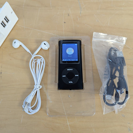 MP3 Player, Portable Lossless Sound Slim MP3 Music Player with Earphone, 1.8 Inc