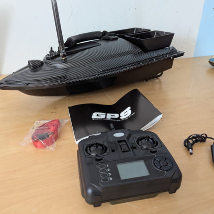 RC Fishing Bait Boat for Lake, Dual Motor Fish Finder with GPS Positioning Bait