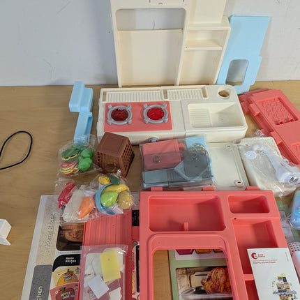 CUTE STONE Pretend Play Kitchen with Water Sink & Steam Stove, 63 Pieces with Light & Sound (No Instructions)