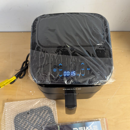 DEIME Air Fryer 3 Qt, Small Airfryer Digital Space Saving Compact, Bake, Reheat,