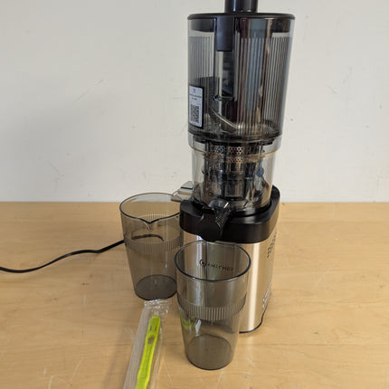 Actual unit: AMZCHEF stainless steel cold press juicer with juice cup, pulp cup and cleaning brush