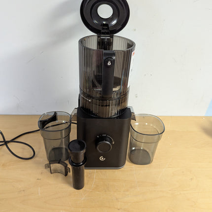 Actual unit: AMZCHEF cold press juicer with juicing bowl, food pusher, juice cup and pulp cup