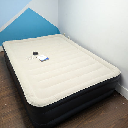 Actual unit: COMMOUDS queen air mattress inflated
