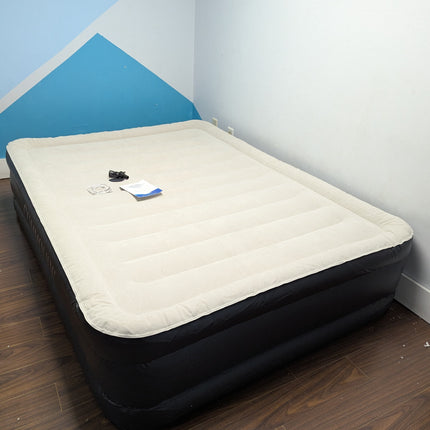Actual unit: COMMOUDS queen air mattress inflated