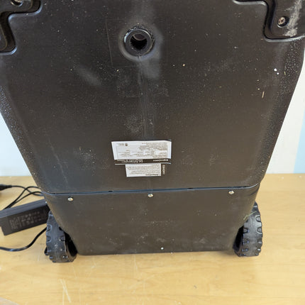 Actual unit: dust and light scuffing on the back panel