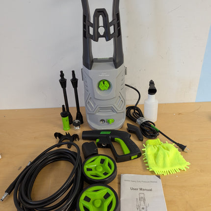 Actual unit: KVAOK W6 pressure washer and accessories