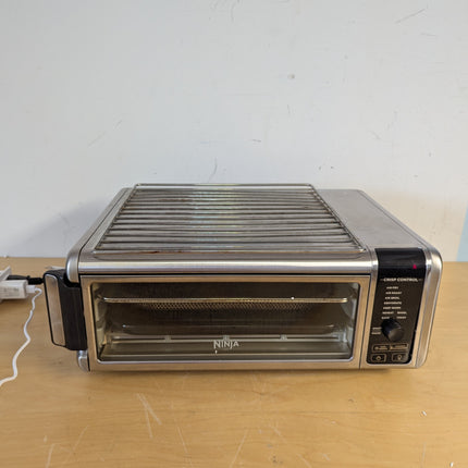 Actual unit: Ninja Foodi SP101C digital air fry oven, front view