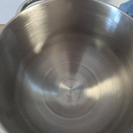 Actual unit: Vezzio stand mixer stainless steel bowl interior