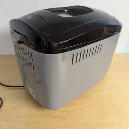 Actual unit: West Bend 47413 Hi-Rise bread maker