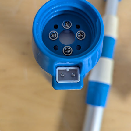 Actual unit: YSMJ 1814 pool vacuum with pole and main head (no charger)